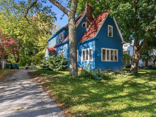 4211 N Maryland AVENUE, Shorewood, WI 53211