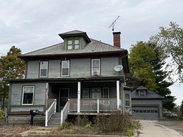 68 School Street , Sanford, ME 04073