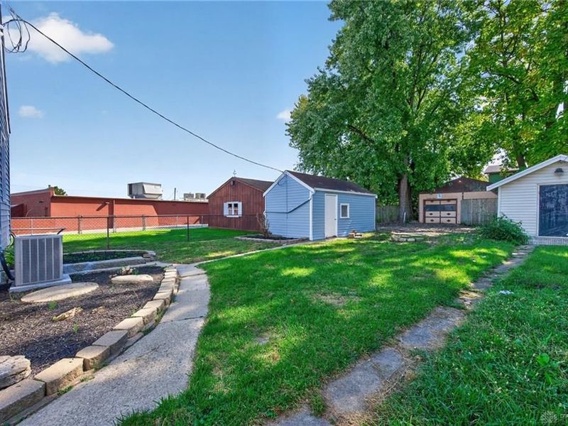 1611 Goodman Avenue, Cincinnati, OH 45239 Photo 22