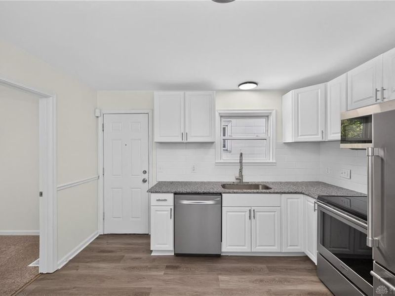 1611 Goodman Avenue, Cincinnati, OH 45239 Photo 6