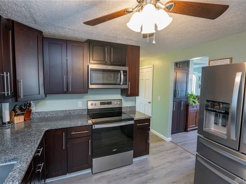 2700 Edna Lane, Springfield, OH 45503 Photo 13