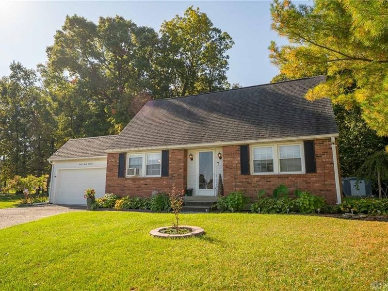 2700 Edna Lane, Springfield, OH 45503 Photo 3