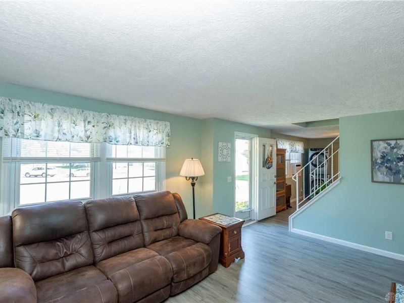 2700 Edna Lane, Springfield, OH 45503 Photo 8