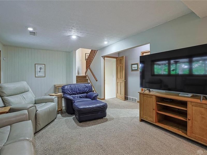 7577 Whitehall Circle, West Chester, OH 45069 Photo 73