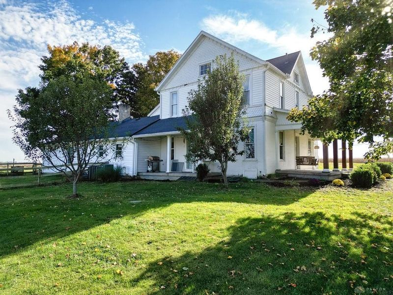 727 Clifton Road, Xenia Township, OH 45385 Photo 3