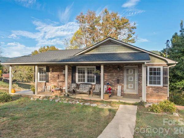 213 Oakmont Drive , Canton, NC 28716