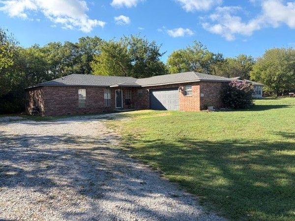 614 N 13th Street , Collinsville, OK 74021