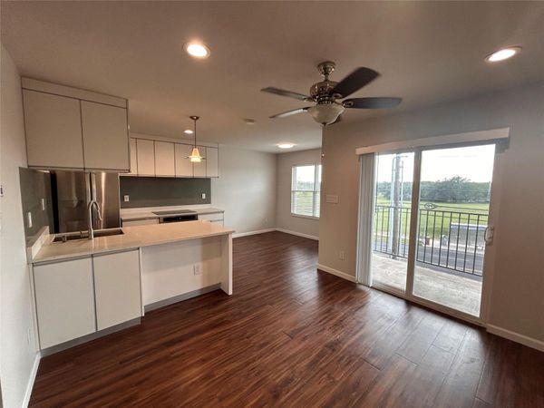 901 E 40th ST , Unit 201, Austin, TX 78751