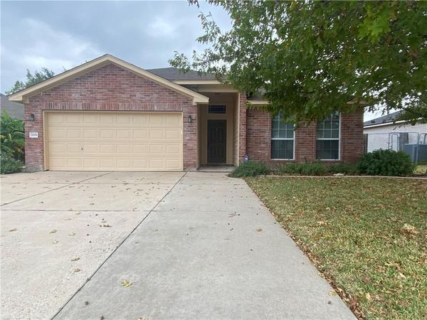 2806 Zachary LN , Taylor, TX 76574