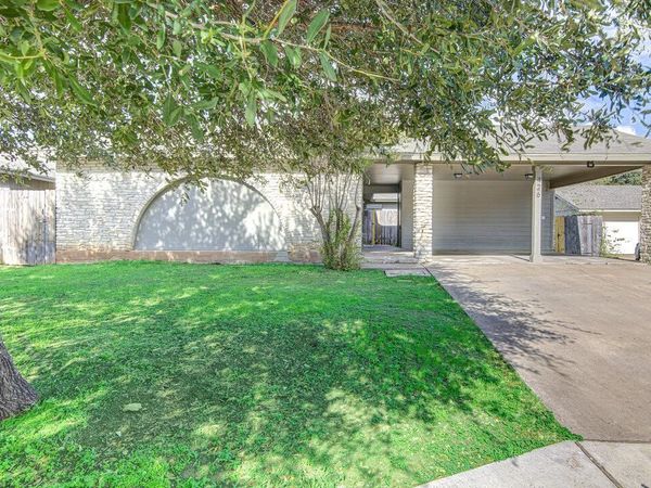 426 Chisholm Valley DR , Unit A, Round Rock, TX 78681