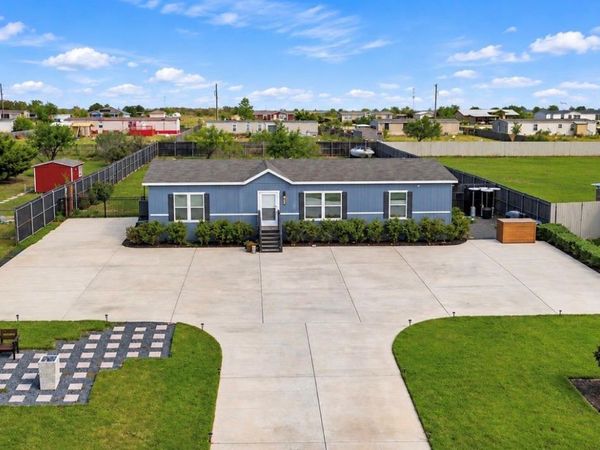 539 El Dorado DR, Kyle, TX 78640