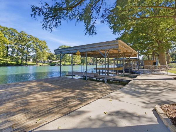 887 Lone Star DR , New Braunfels, TX 78130