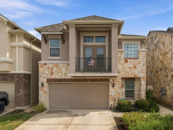 2105 Town Centre DR , Unit 13, Round Rock, TX 78664