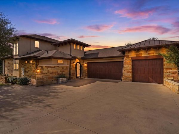 755 Ranchers Club LN, Driftwood, TX 78619
