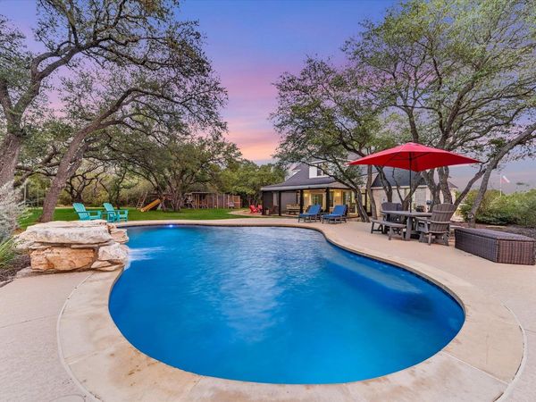 1196 W Bartlett DR , Buda, TX 78610