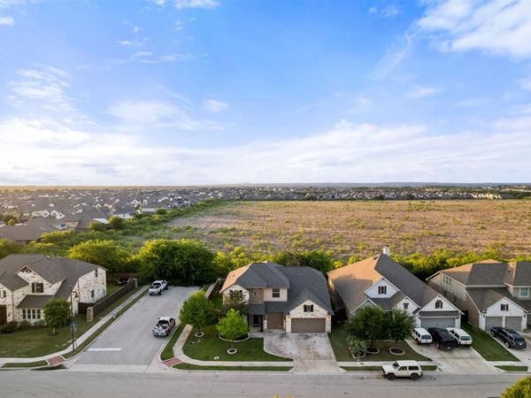 401 Daniel XING , Liberty Hill, TX 78642