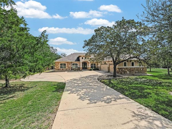 193 Pioneer PSGE , Bastrop, TX 78602