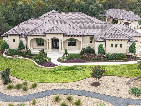 126 Lipizzan LN , Driftwood, TX 78619