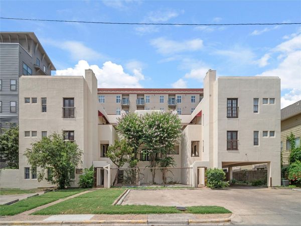712 Graham PL , Unit 304, Austin, TX 78705