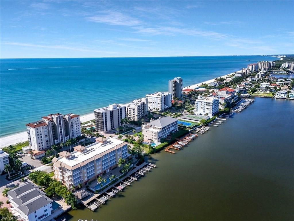 9577 Gulf Shore Dr , Unit 704, Naples, FL 34108 Photo