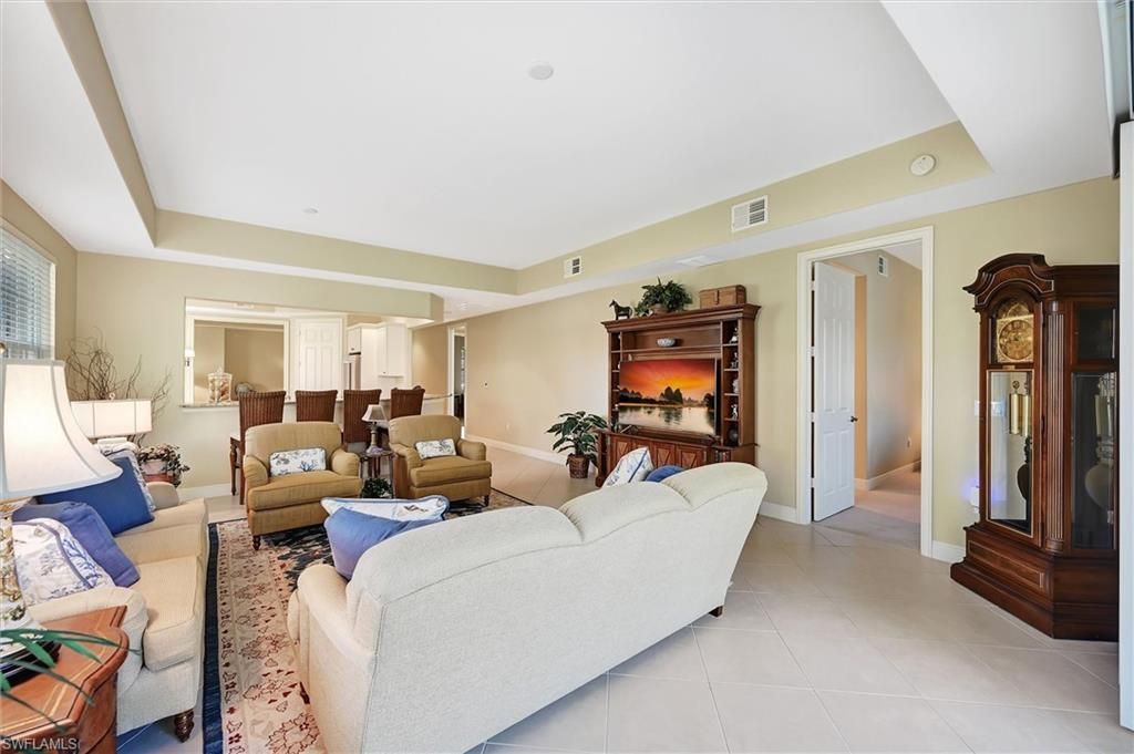 6433 Legacy Cir , Unit 1302, Naples, FL 34113 Photo