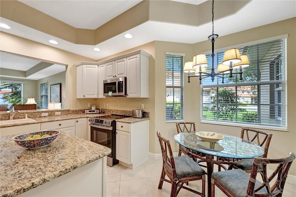 6433 Legacy Cir , Unit 1302, Naples, FL 34113 Photo