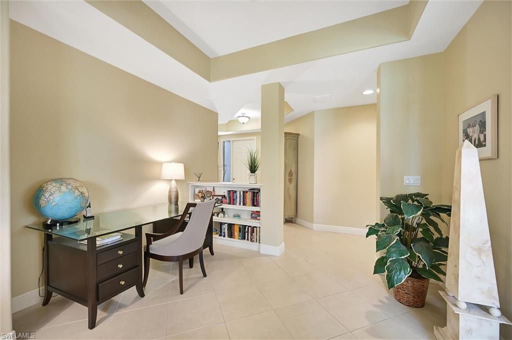 6433 Legacy Cir , Unit 1302, Naples, FL 34113 Photo