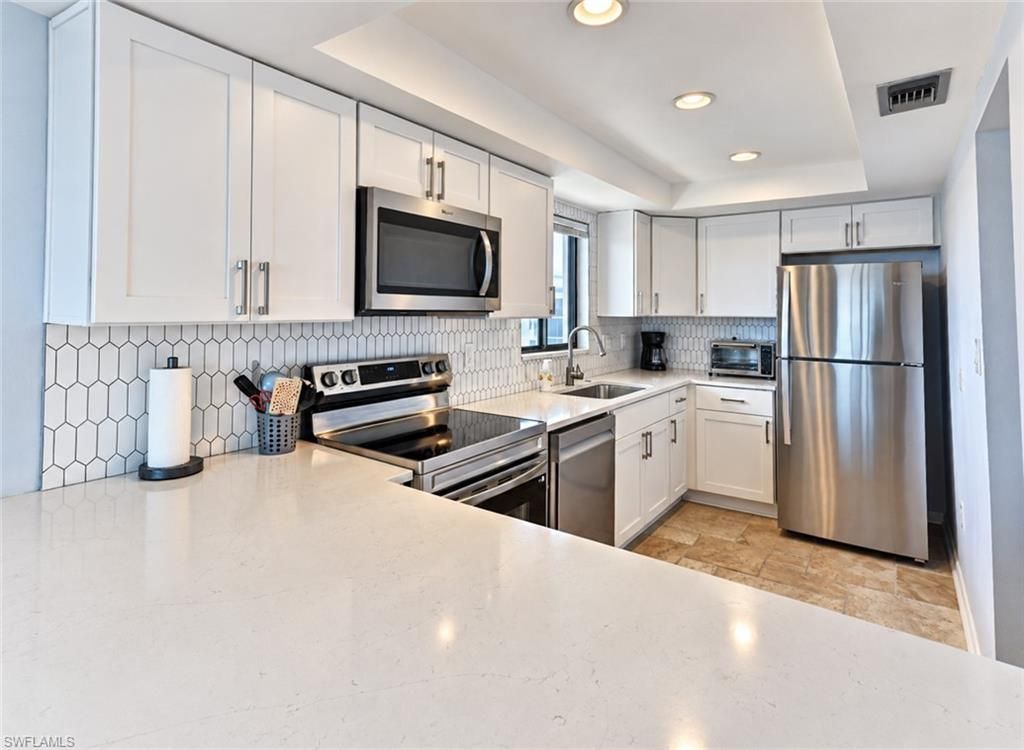 26131 Hickory Blvd , Unit 10B, Bonita Springs, FL 34134 Photo