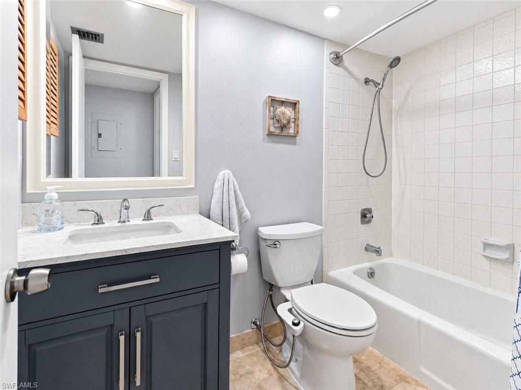 26131 Hickory Blvd , Unit 10B, Bonita Springs, FL 34134 Photo