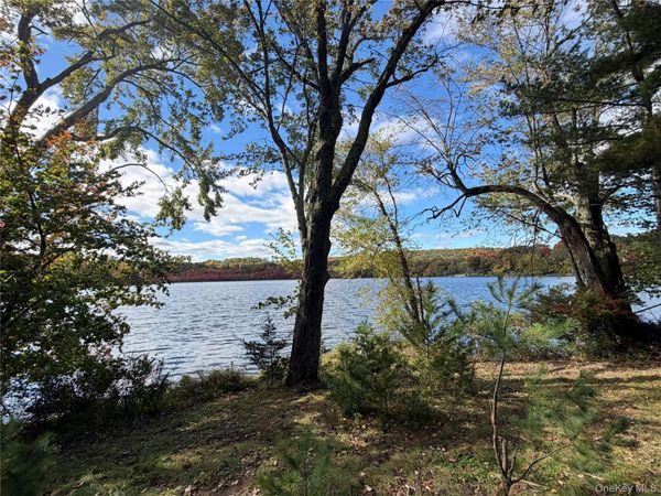304 Round Lake Terrace , Monroe, NY 10950