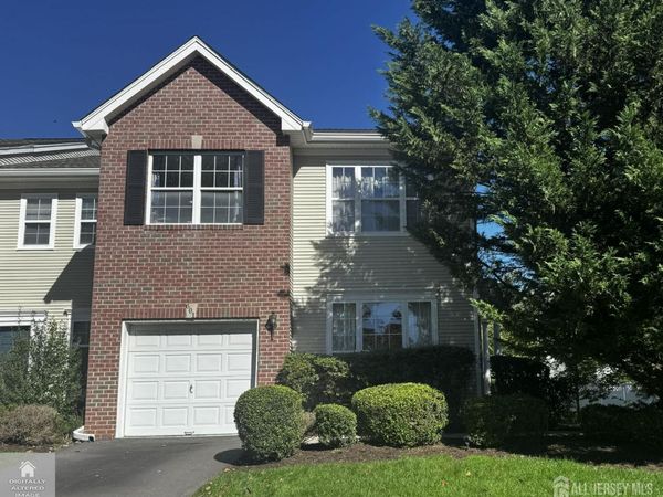601 Creststone Circle, South Brunswick, NJ 08540