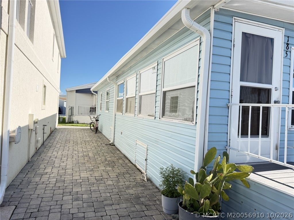 185 Nettles Boulevard , Jensen Beach, FL 34957 Photo