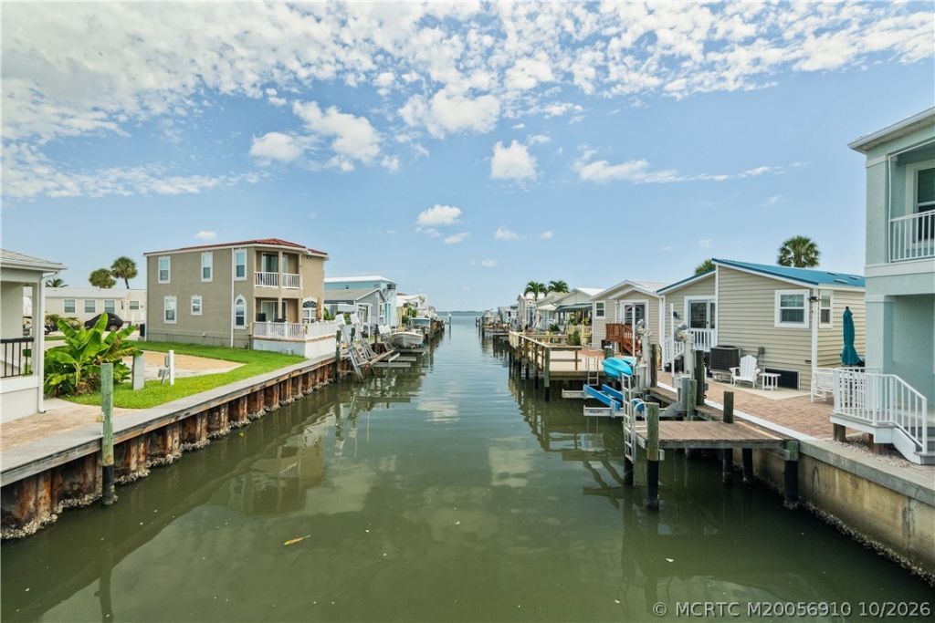 185 Nettles Boulevard , Jensen Beach, FL 34957 Photo