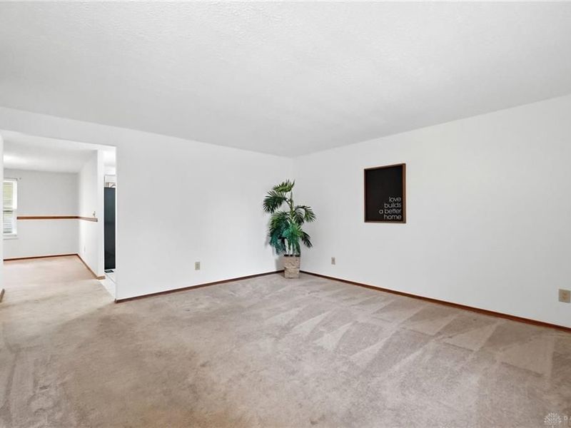 7600 Rainview Court, Dayton, OH 45424 Photo 10