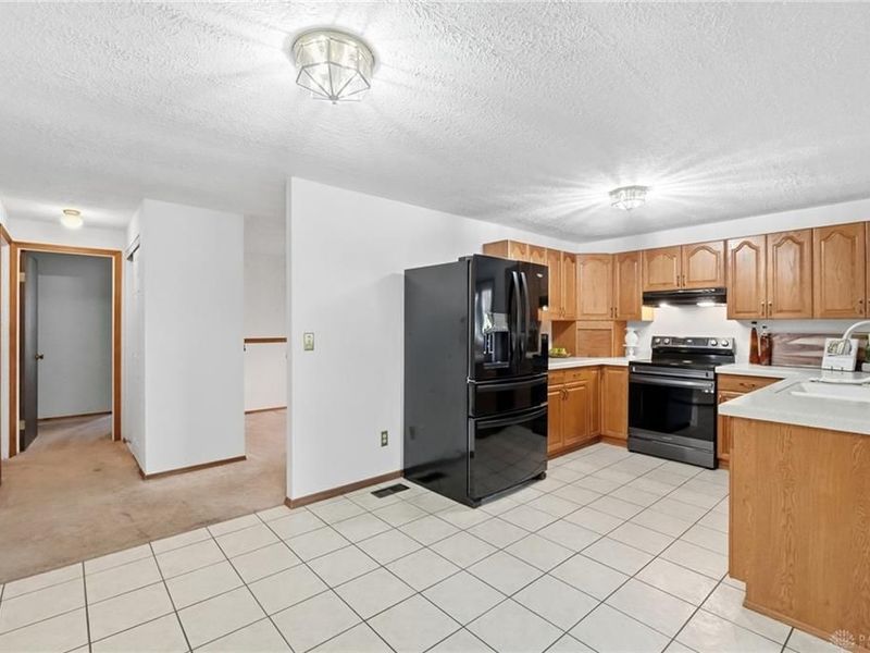 7600 Rainview Court, Dayton, OH 45424 Photo 14