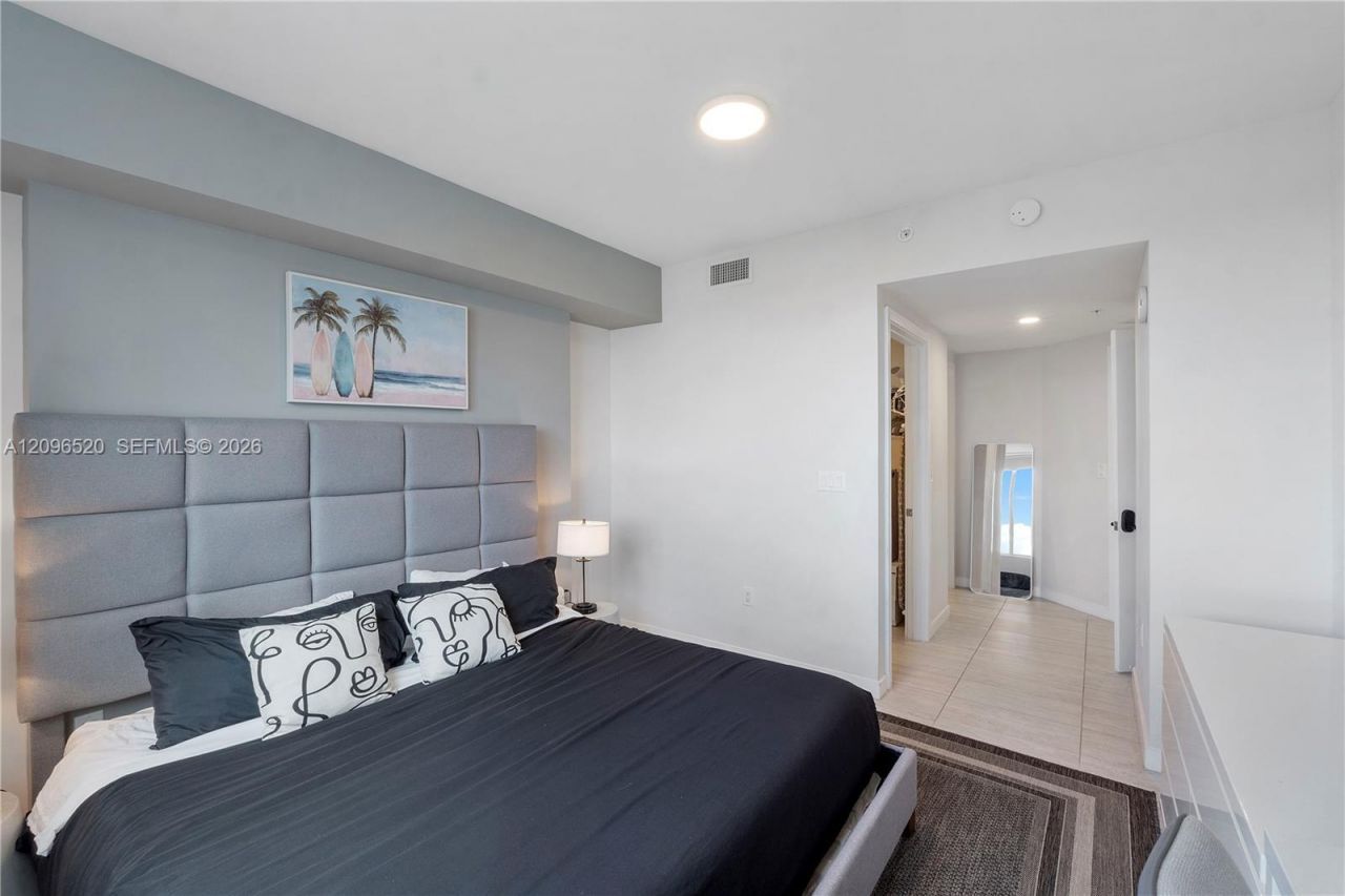 3900 Biscayne Blvd , Unit S-702, Miami, FL 33137 Photo