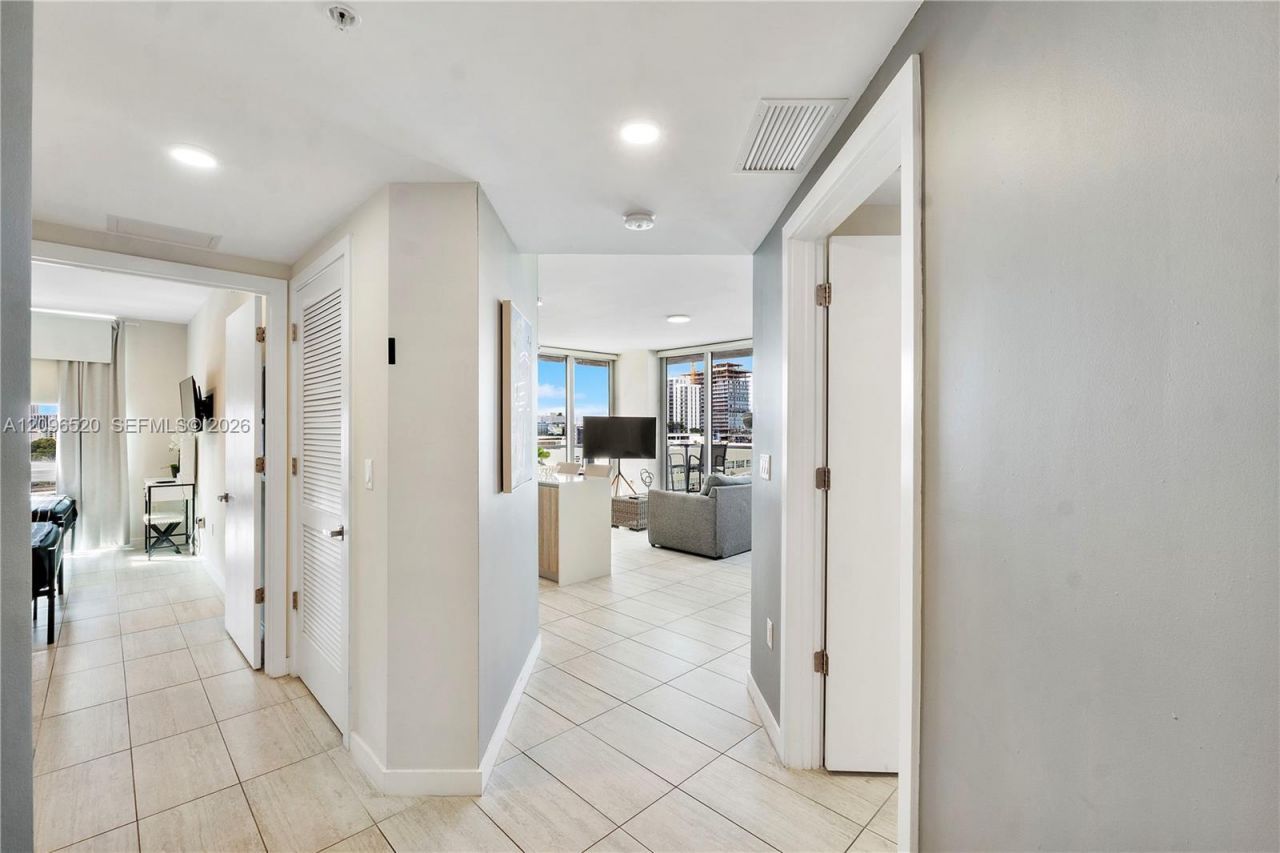 3900 Biscayne Blvd , Unit S-702, Miami, FL 33137 Photo