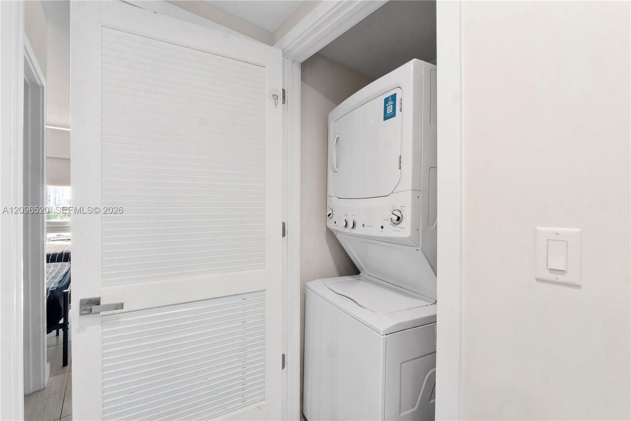 3900 Biscayne Blvd , Unit S-702, Miami, FL 33137 Photo