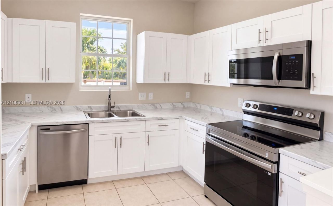 1295 N Railroad Ave , Boynton Beach, FL 33435 Photo