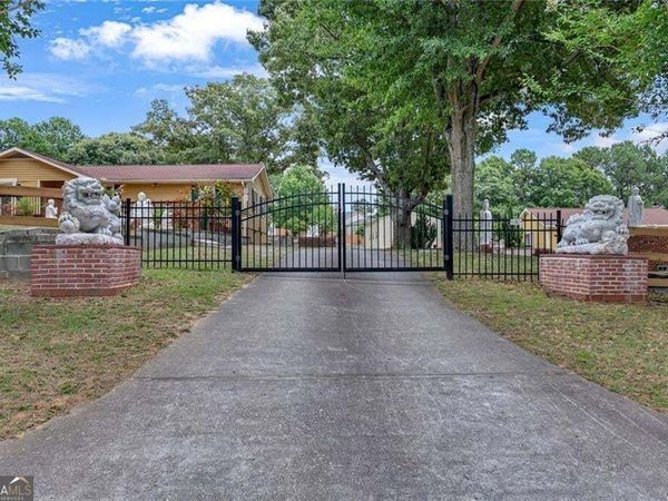 1242 Cooper Road, Snellville, GA 30078