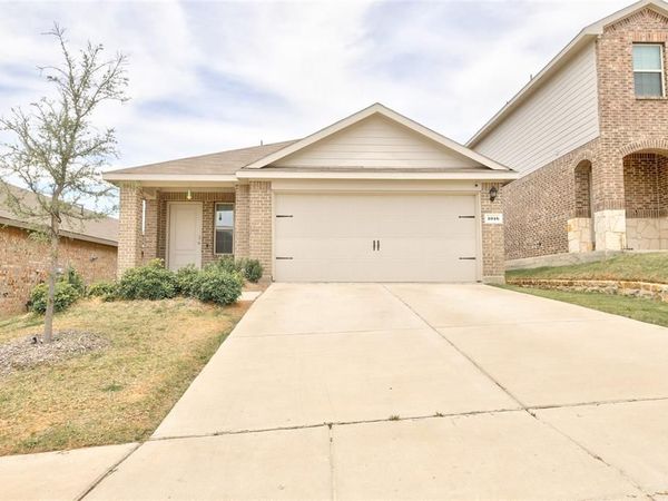 1016 Rio Bravo Drive, Forney, TX 75126