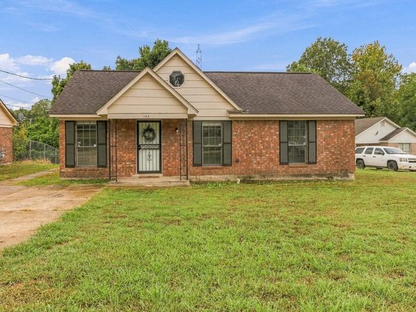 177 W FAIRWAY AVE, Memphis, TN 38109