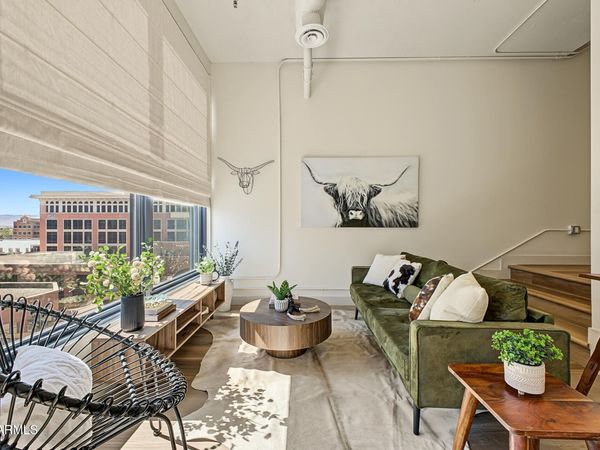 21 E 6TH Street, Unit 607, Tempe, AZ 85281