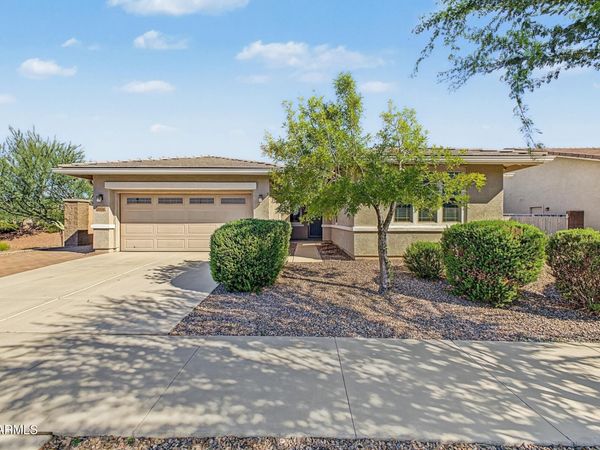 9030 W SELDON Lane, Peoria, AZ 85345