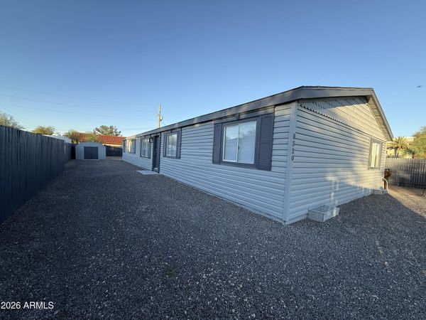 8320 E BROADWAY Road, Mesa, AZ 85208