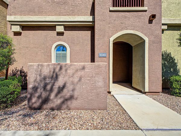 240 W JUNIPER Avenue, Unit 1040, Gilbert, AZ 85233