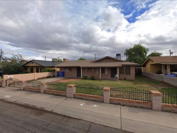 6815 S 7TH Avenue, Phoenix, AZ 85041