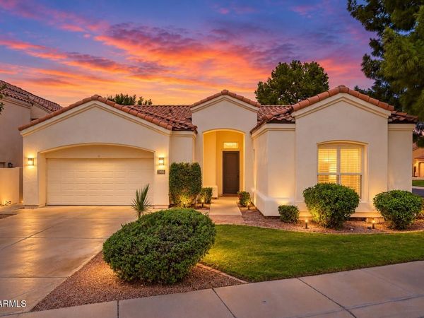 2166 W PENINSULA Circle, Chandler, AZ 85248