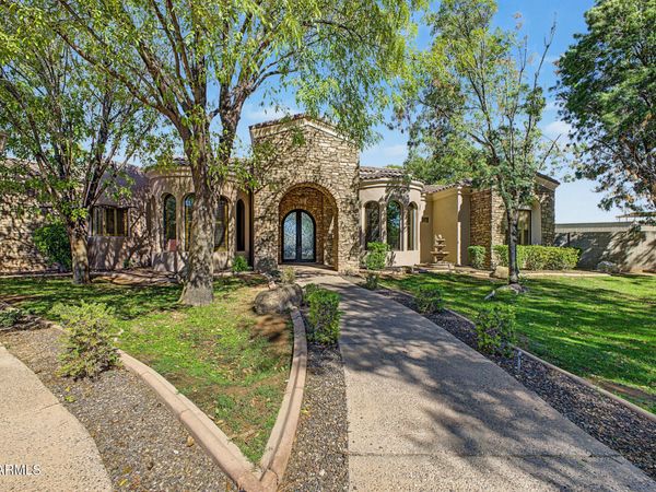 15444 E PICKETT Court, Gilbert, AZ 85298