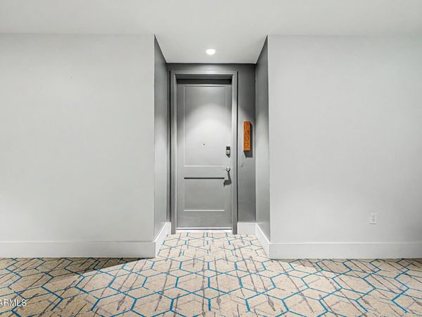 3131 N CENTRAL Avenue, Unit 7002, Phoenix, AZ 85012